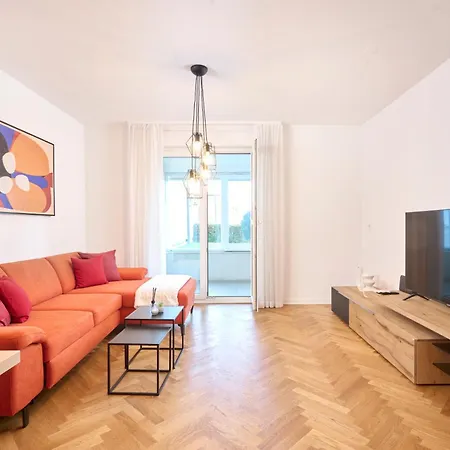 Martello Apartment